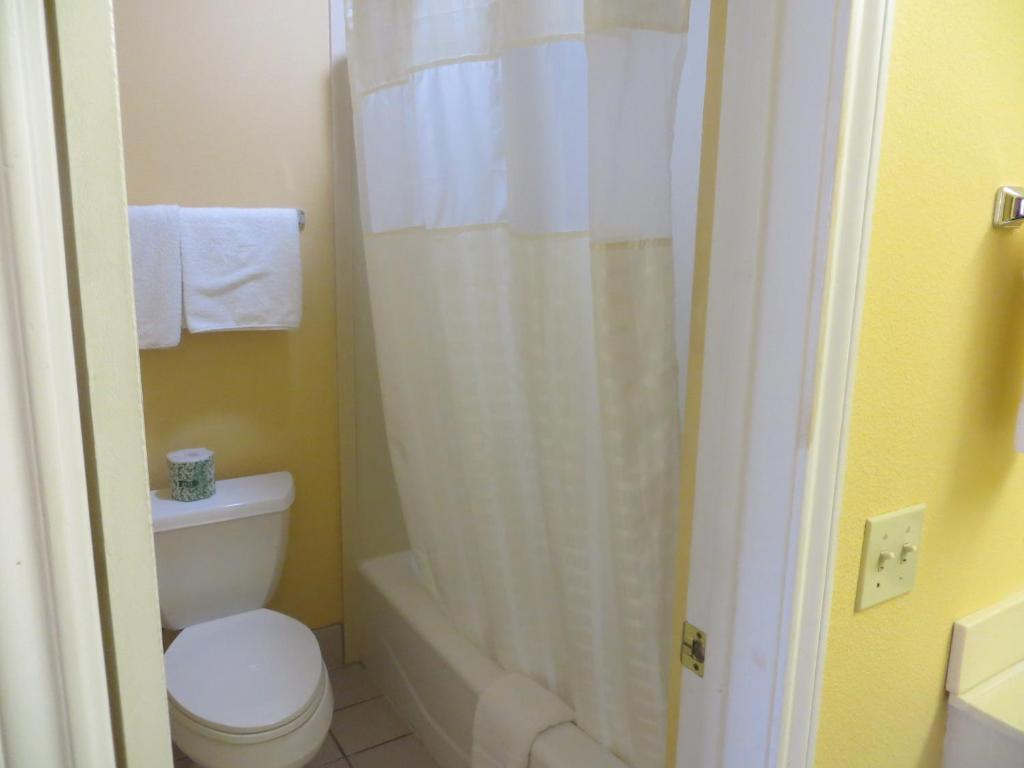La Grange Executive Inn And Suites Pokoj fotografie